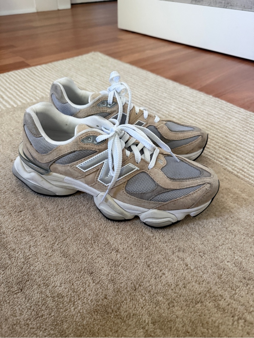 New Balance 9060 suede Women’s Beige and Light Gray Sneakers - like new